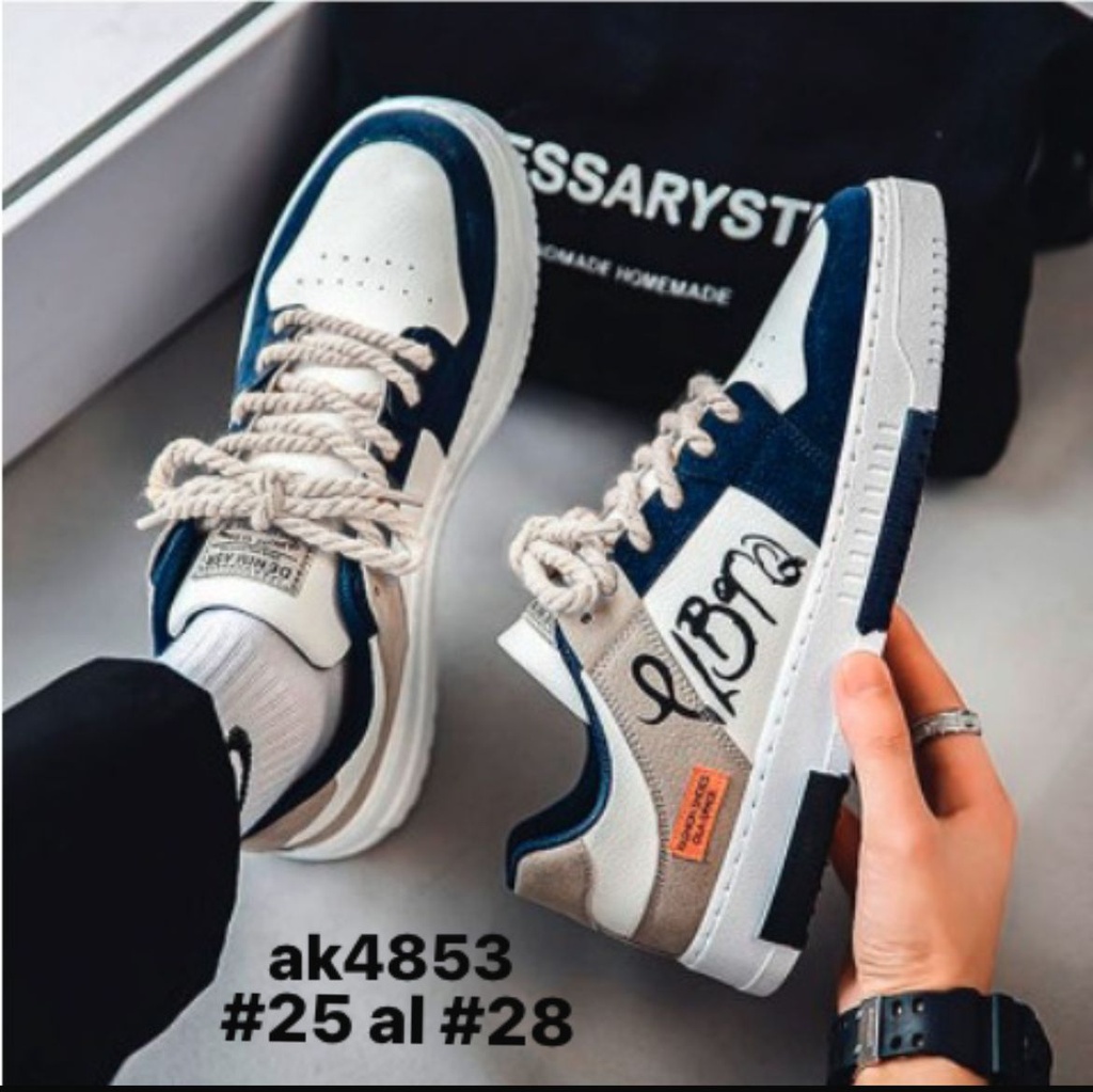 AK4853