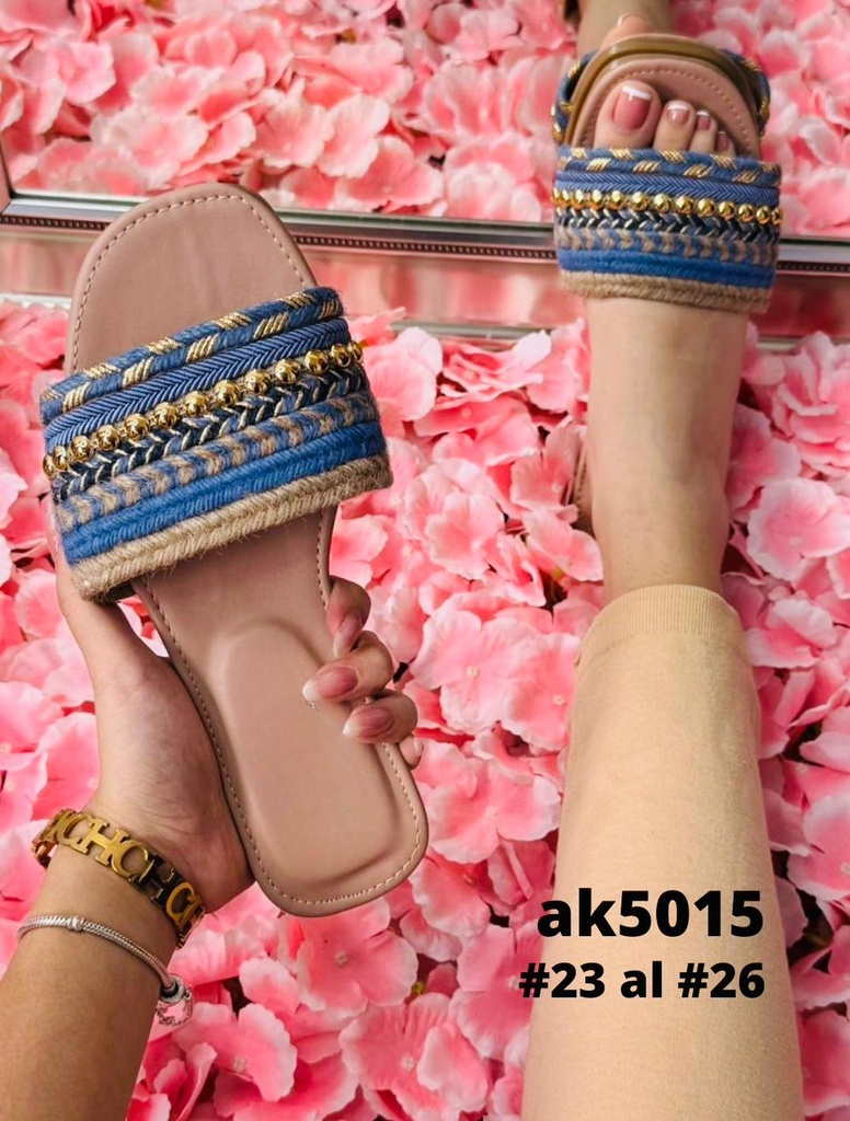 AK5015