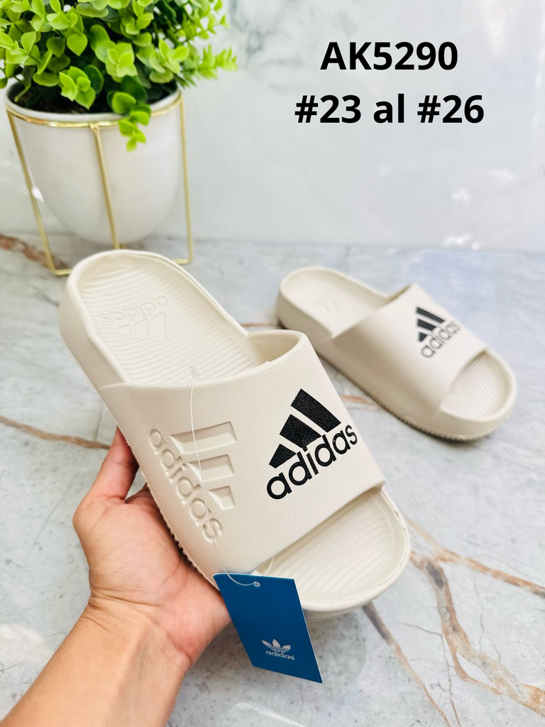 AK5290
