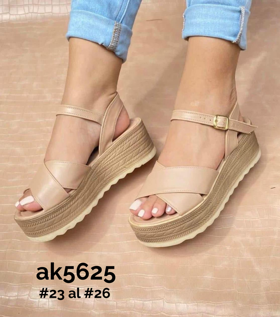 AK5625