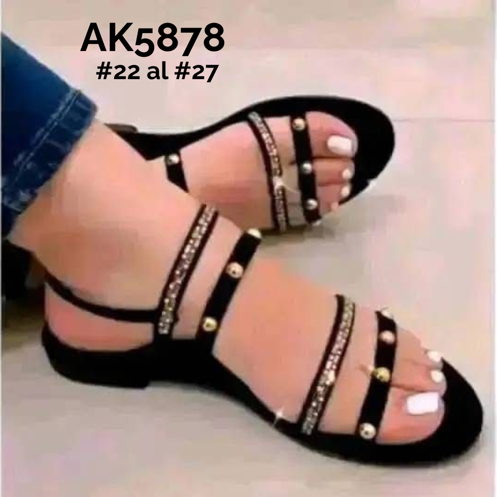 AK5878