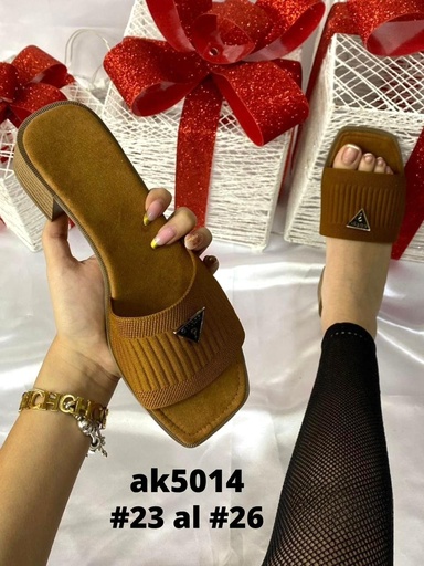 AK5014