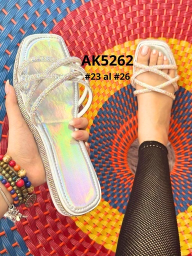 AK5262