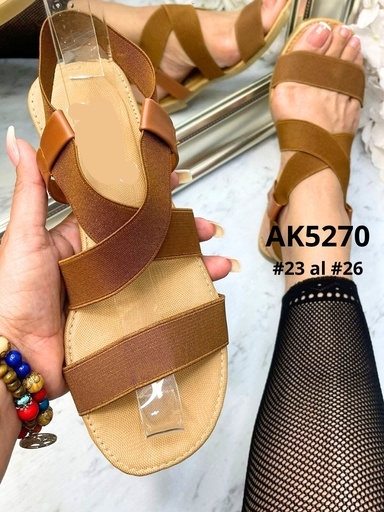 AK5270