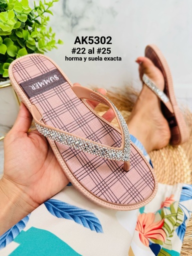 AK5302